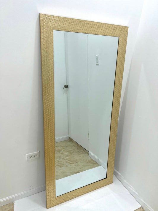 SHN Gold Frame